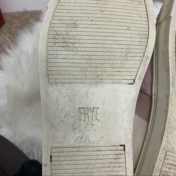FRYE Lilac Ivy Stitch Leather Slip On Sneakers Size 8.5 - Picture 5 of 6